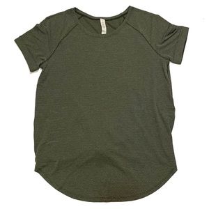 4 / lululemon open up tie back tee